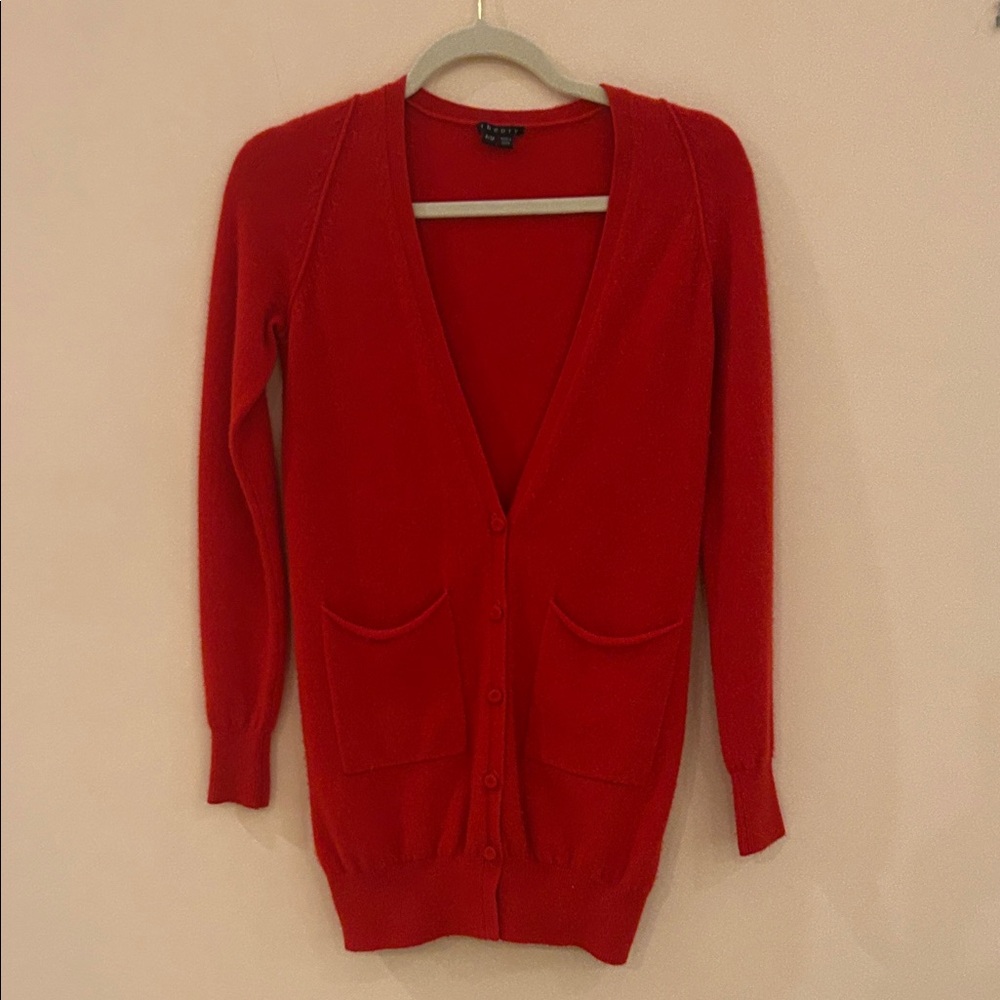 Theory long sleeve red cashmere sweater